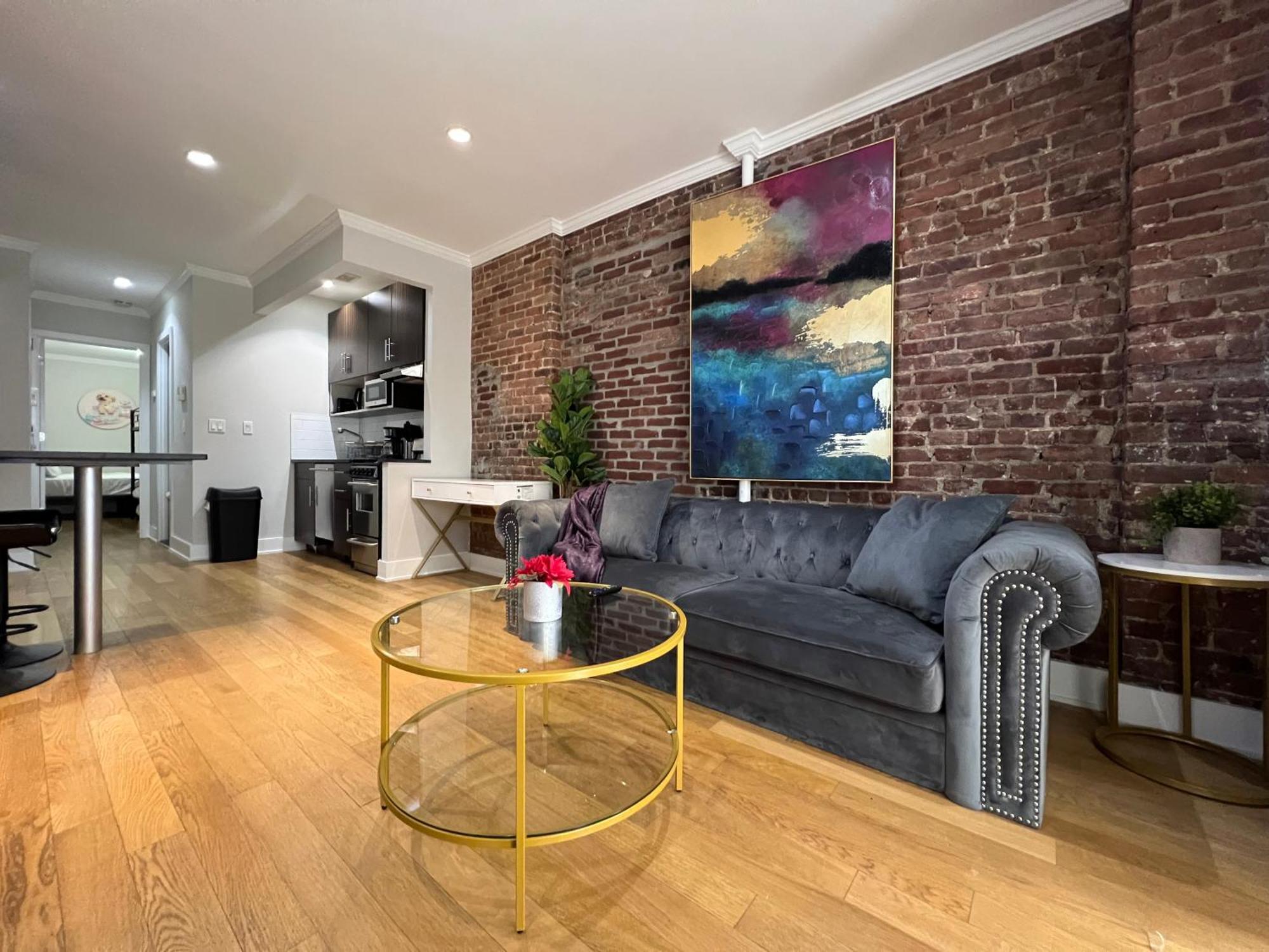 The Avalon Luxe Apartment New York